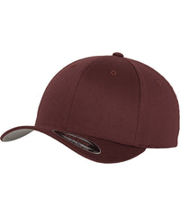 Flexfit Fitted Baseball Cap - Maroon
