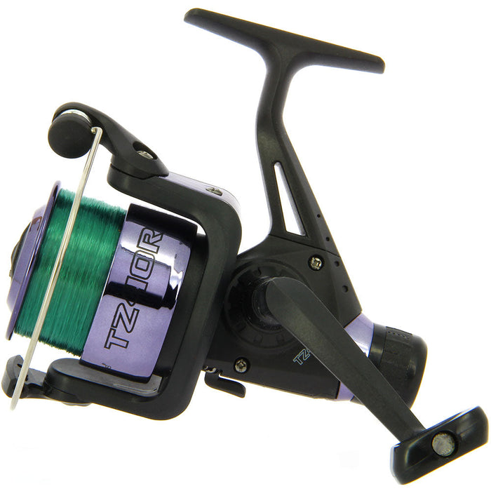 Black Coarse Fishing Reel Loaded With 8lb Line