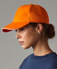Beechfield Athleisure 6-panel Cap - Black/Classic Red