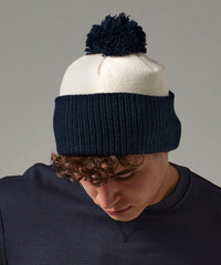 Beechfield Snowstar® Two-tone Beanie - Black/Bright Red