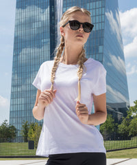 Build Your Brand Women's Box Tee - Black