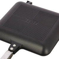 NGT XL Black Toastie Maker