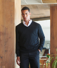 Henbury Cashmere Touch Acrylic V-neck Jumper - Black