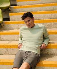 Russell Athletic Set-in Sleeve Sweatshirt - Black*†