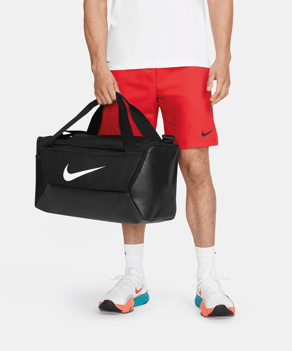 Nike Brasilia Small Duffle 9.5 - Black/White
