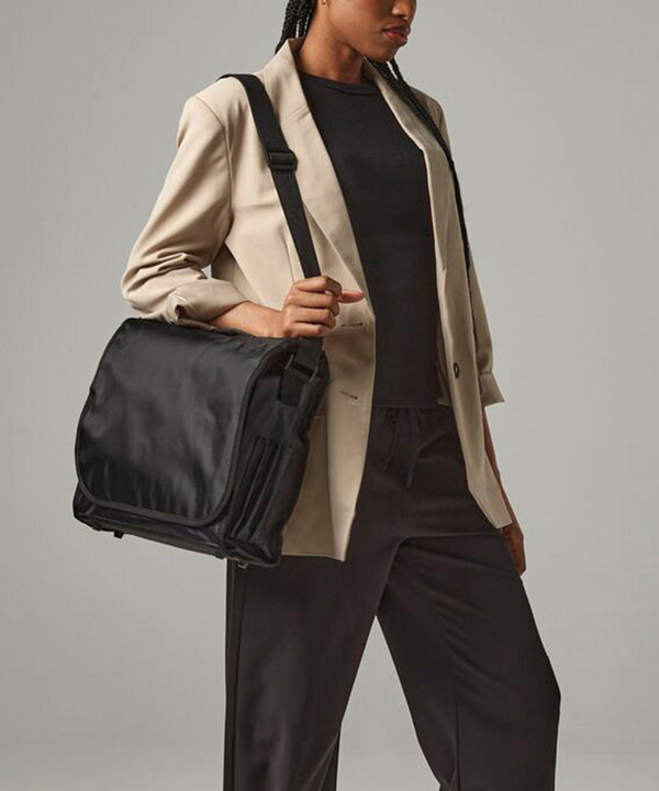 Quadra Record Bag - Black