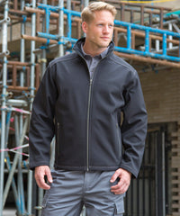 Result Treble Stitch Softshell - Black