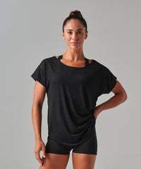 Tombo Scoop Neck T - Black
